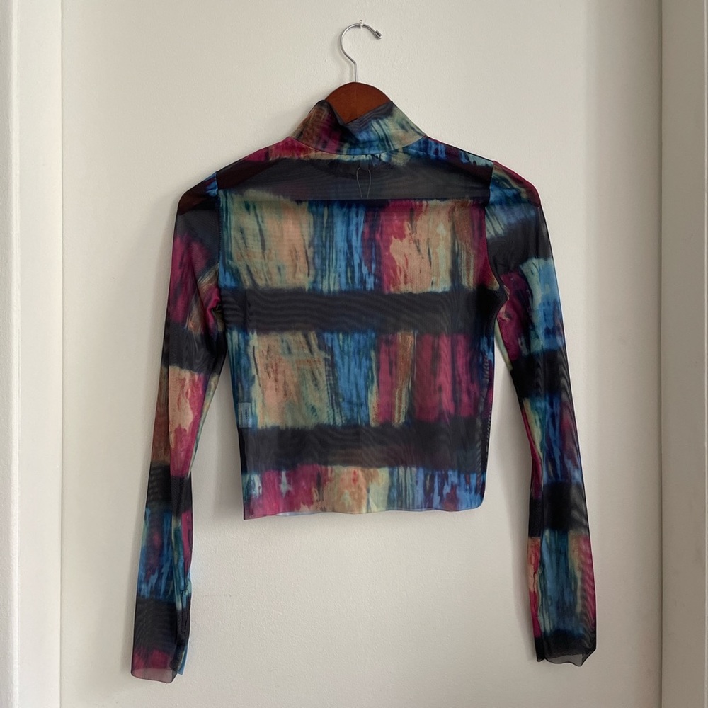 Mesh turtleneck long sleeve with thumb holes